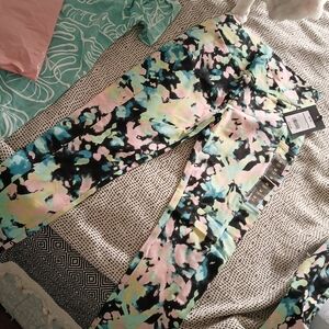 ART CLASS NWT Full Length Tie Dye Leggings